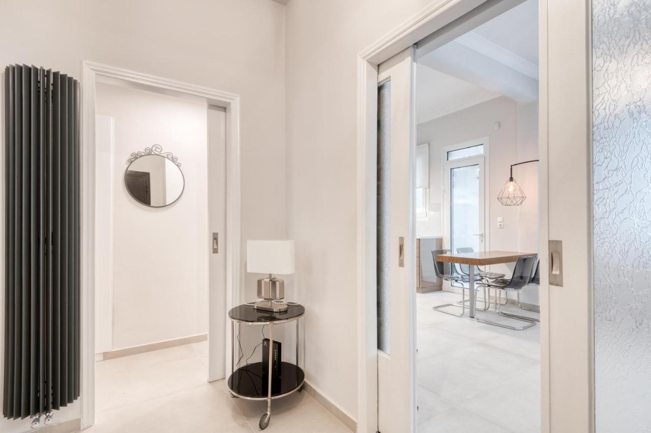 Modern 2-Bedroom Apt, 200M From The Acropolis Aten Exteriör bild