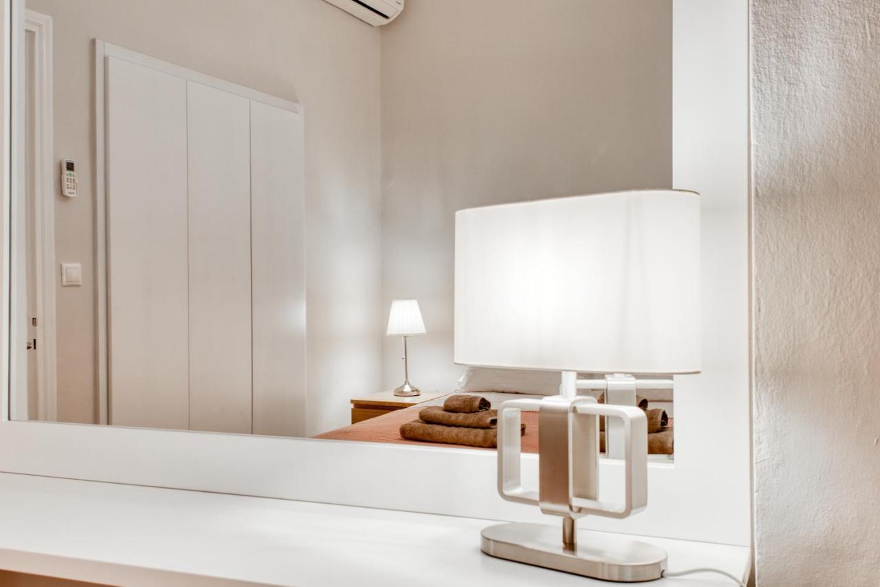 Modern 2-Bedroom Apt, 200M From The Acropolis Aten Exteriör bild