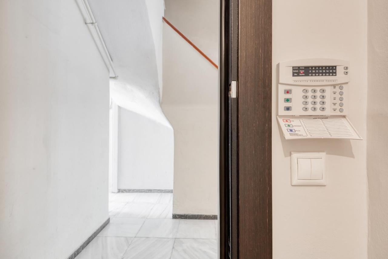 Modern 2-Bedroom Apt, 200M From The Acropolis Aten Exteriör bild